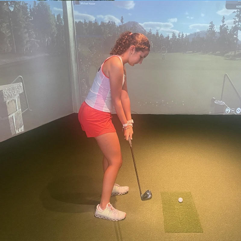 Virtual golf girl
